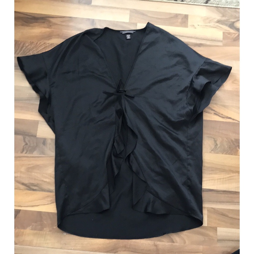Victoria's Secret  O/S One Size Black Tied Short‎ Kimono Robe Ruffled Front